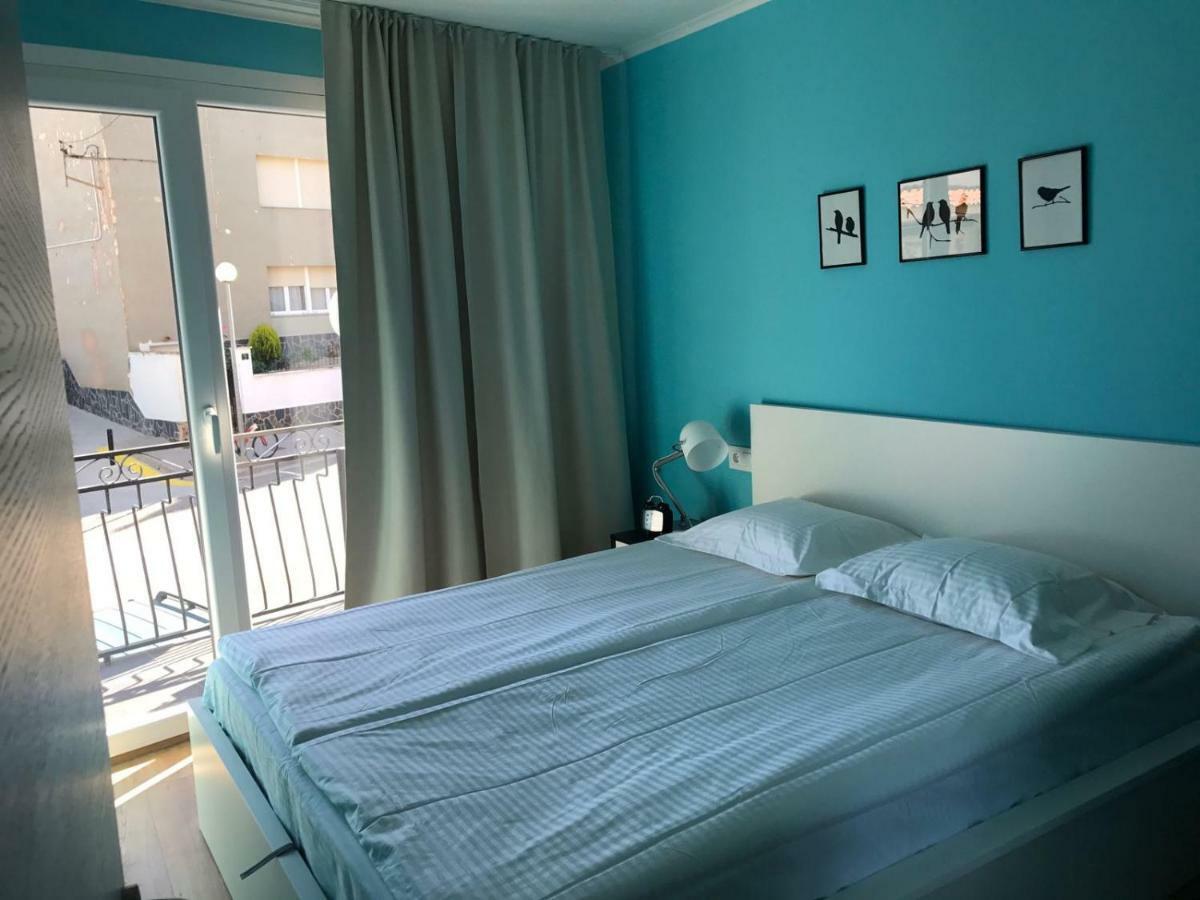 Apartamento La Vela Blanca Rosas Exterior foto