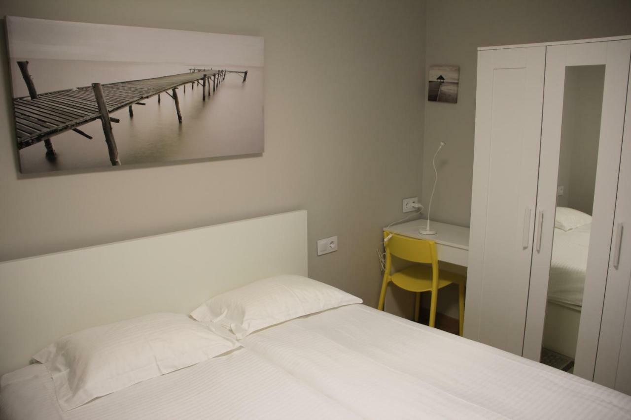 Apartamento La Vela Blanca Rosas Exterior foto